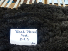 Load image into Gallery viewer, Black Diamond 2025 Neck Fleece 2.4 lbs